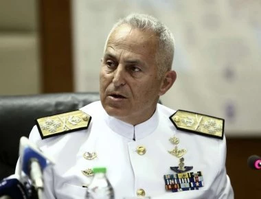 ΚΥΣΕΑ: Παραμένει Αρχηγός ΓΕΕΘΑ ο ναύαρχος Ε.Αποστολάκης